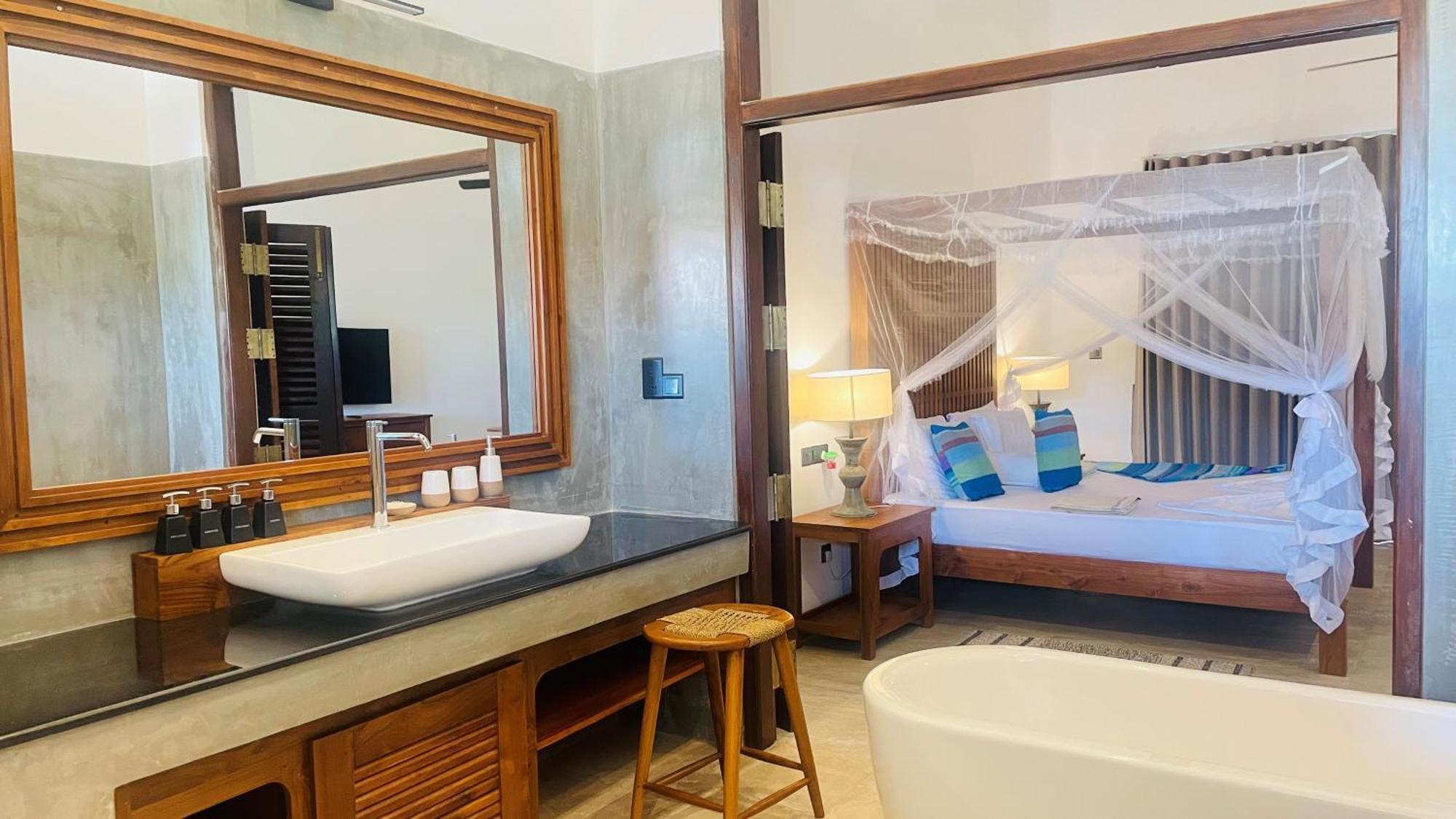 Sea Star Boutique Hotel Hikkaduwa Esterno foto