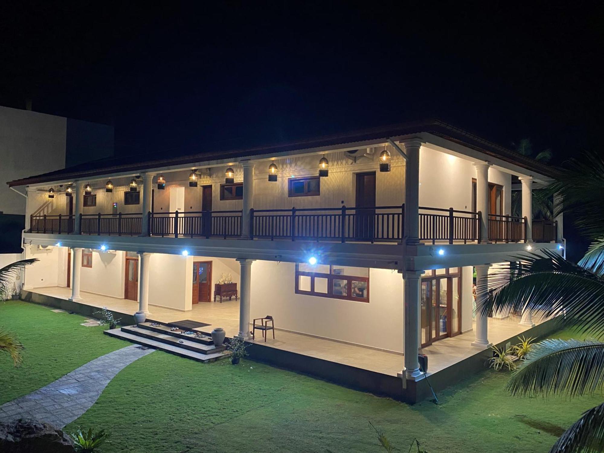 Sea Star Boutique Hotel Hikkaduwa Esterno foto